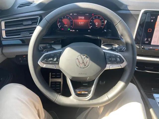 2026 Volkswagen Atlas Peak Edition