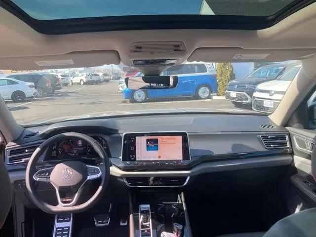 2026 Volkswagen Atlas Peak Edition