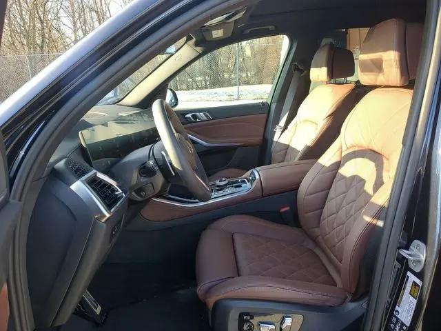 2026 BMW X5 M60i
