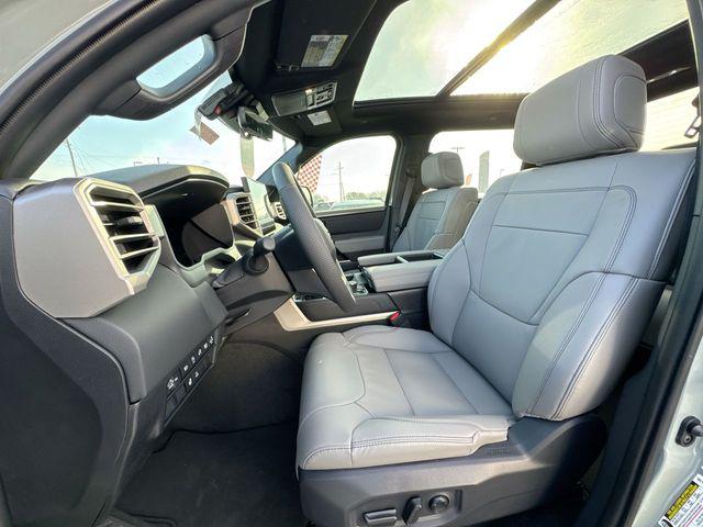 2026 Toyota Tundra Limited CrewMax 5.5' Bed