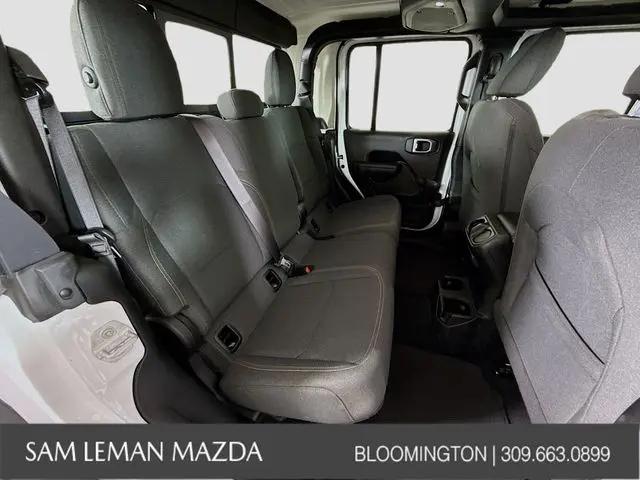 2024 Jeep Gladiator Sport