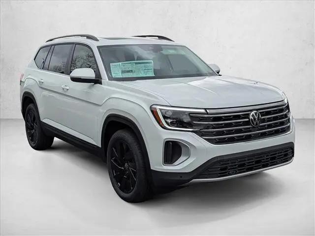 2026 Volkswagen Atlas SE with Technology