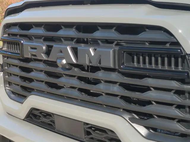 2026 Ram 2500 Big Horn Crew Cab 4x4 6'4" Box
