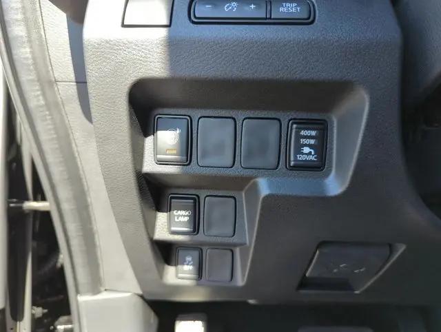 2026 Nissan Frontier Crew Cab SV 4x2