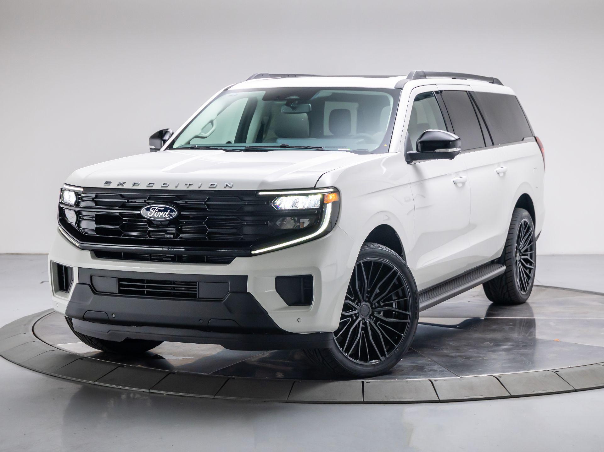 2026 Ford Expedition Active MAX 4x4's photo