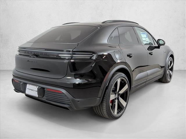 2026 Porsche Macan Electric 4S
