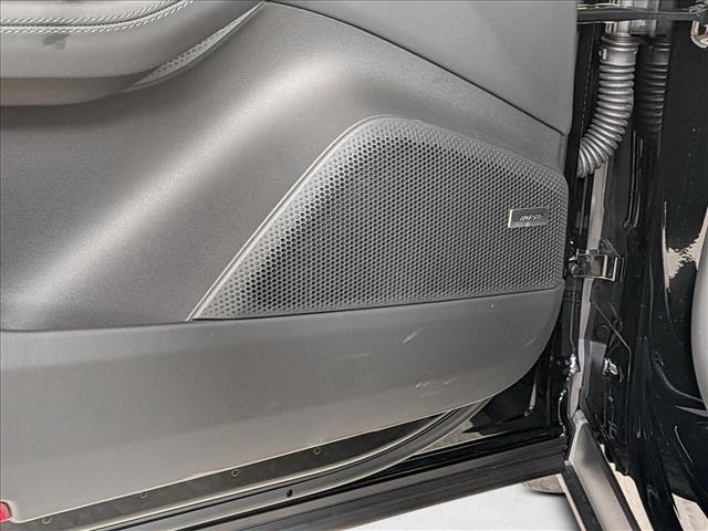 2026 Porsche Macan Electric 4S