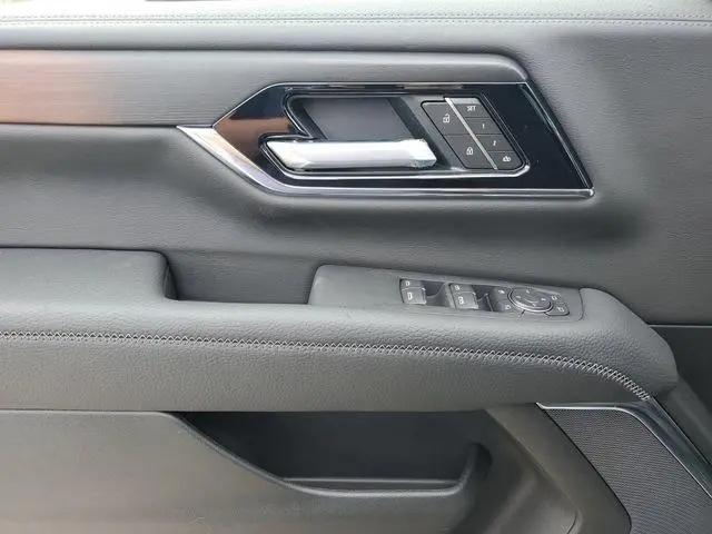 2026 GMC Yukon XL 4WD Denali