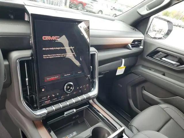 2026 GMC Yukon XL 4WD Denali