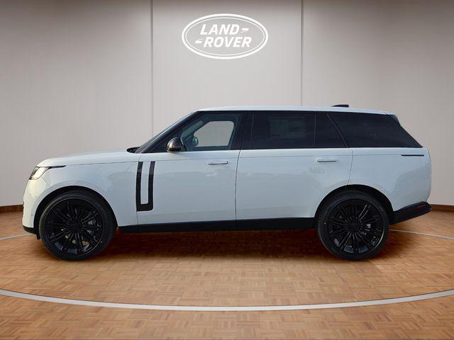 2026 Land Rover Range Rover P400 SE 7 Seat
