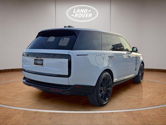 2026 Land Rover Range Rover P400 SE 7 Seat
