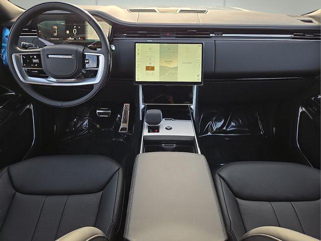 2026 Land Rover Range Rover P400 SE 7 Seat