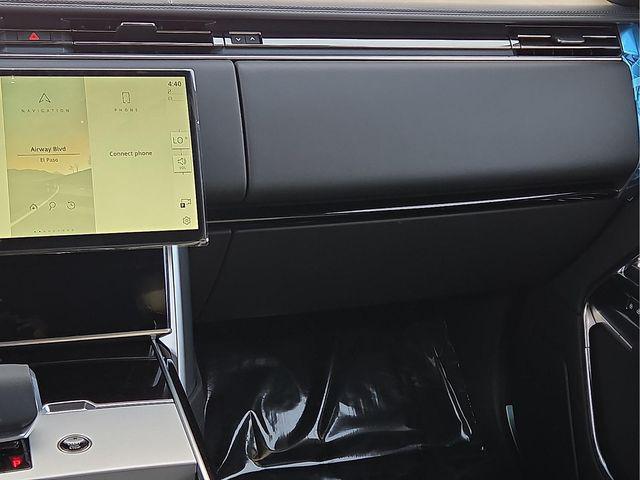 2026 Land Rover Range Rover P400 SE 7 Seat