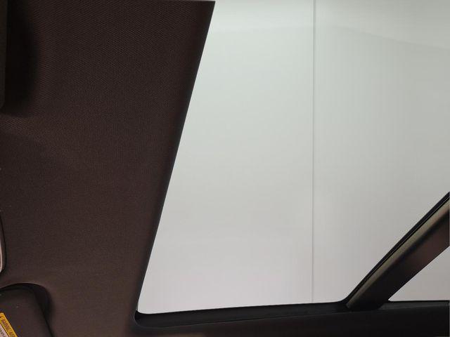 2026 Land Rover Range Rover P400 SE 7 Seat