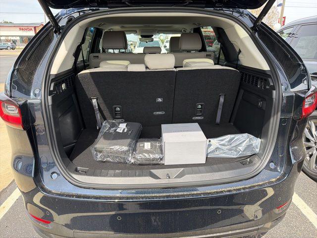 2026 Mazda X-90 3.3 Turbo Preferred