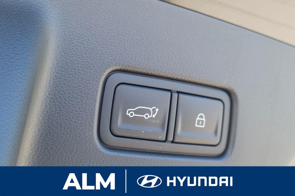 New 2026 Silver Hyundai Calligraphy FWD image 9