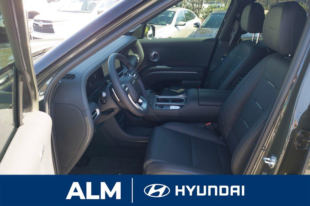 New 2026 Silver Hyundai Calligraphy FWD image 15