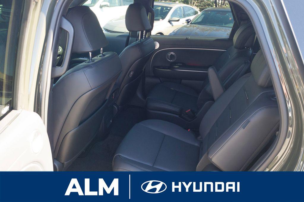 New 2026 Silver Hyundai Calligraphy FWD image 18
