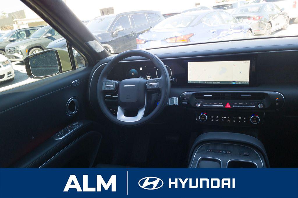 New 2026 Silver Hyundai Calligraphy FWD image 21