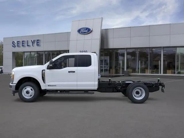 2026 Ford F-350 XLT