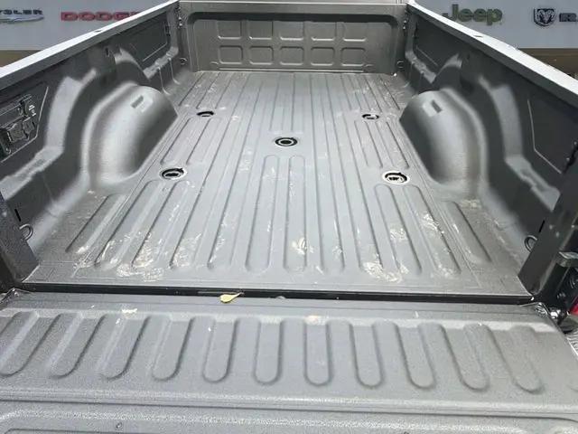 2026 Ram 3500 Big Horn Crew Cab 4x4 8' Box
