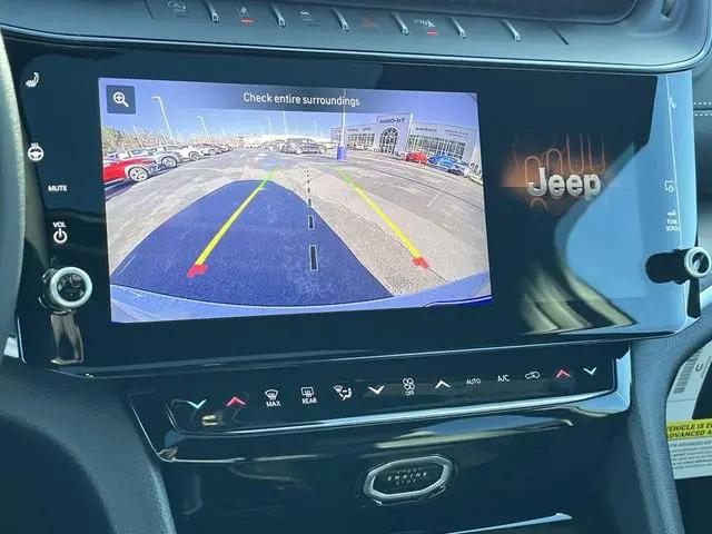 2026 Jeep Grand Cherokee Altitude 4x4