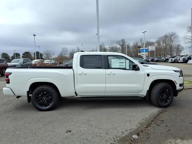 2026 Nissan Frontier Crew Cab Long Bed SV 4x4