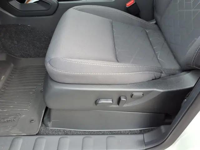 2026 Nissan Frontier Crew Cab Long Bed SV 4x4