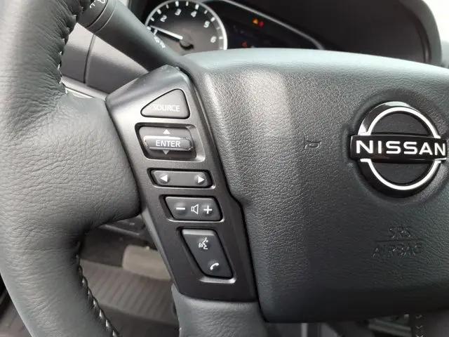 2026 Nissan Frontier Crew Cab Long Bed SV 4x4