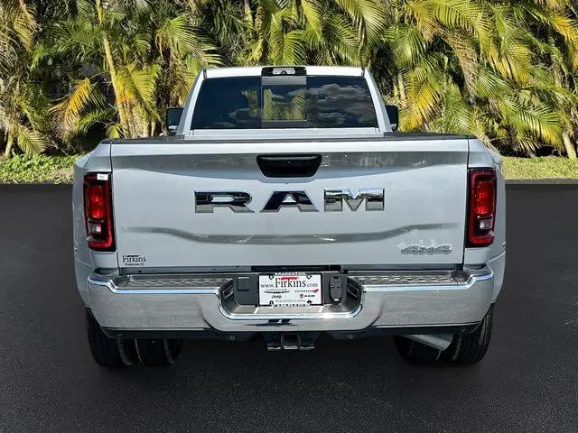 2026 Ram 3500 Tradesman Crew Cab 4x4 8' Box