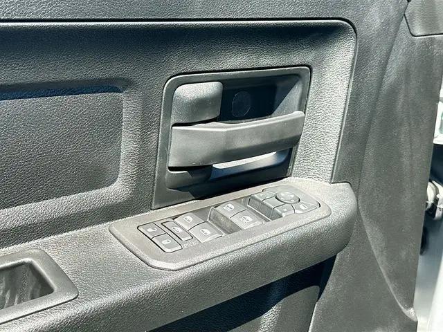 2026 Ram 3500 Tradesman Crew Cab 4x4 8' Box