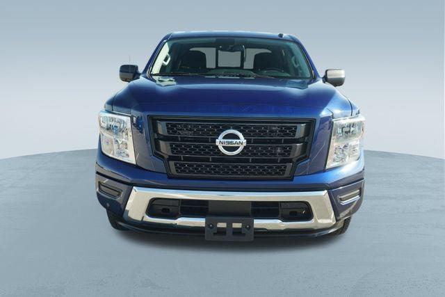 2021 Nissan TITAN Crew Cab SV 4x2
