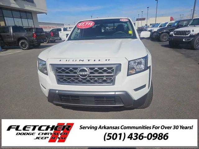 2022 Nissan Frontier Crew Cab SV 4x2