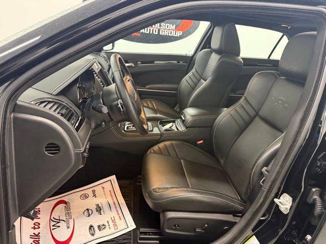 2023 Chrysler 300 300C