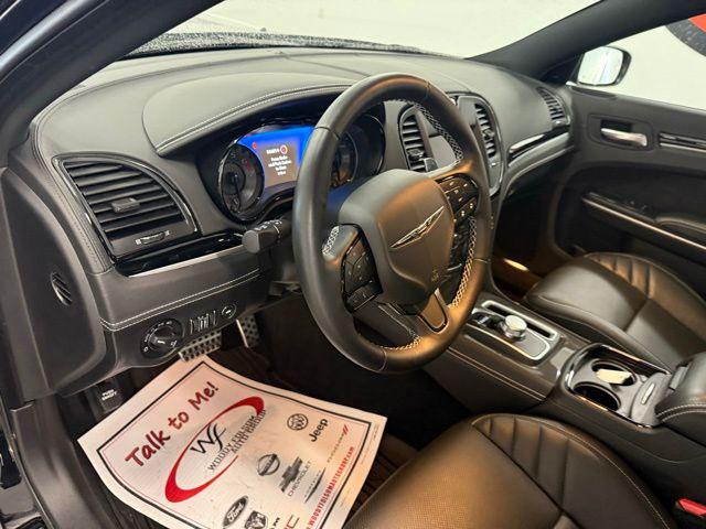 2023 Chrysler 300 300C