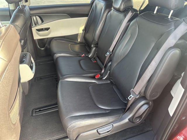 2024 Kia Carnival MPV LX Seat Package