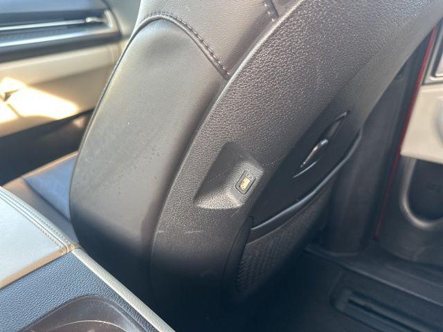 2024 Kia Carnival MPV LX Seat Package