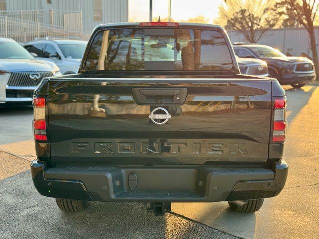 2026 Nissan Frontier Crew Cab SV 4x2