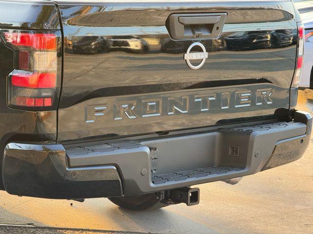 2026 Nissan Frontier Crew Cab SV 4x2