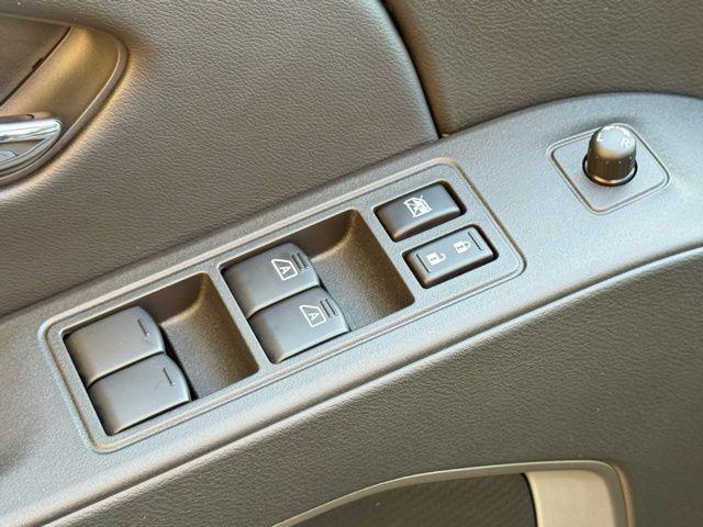 2026 Nissan Frontier Crew Cab SV 4x2