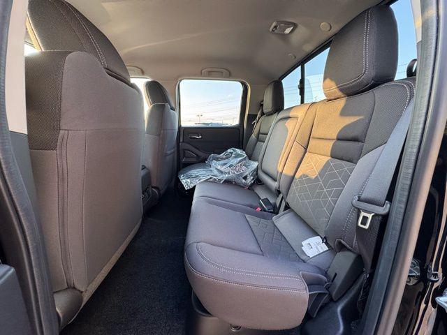 2026 Nissan Frontier Crew Cab SV 4x2