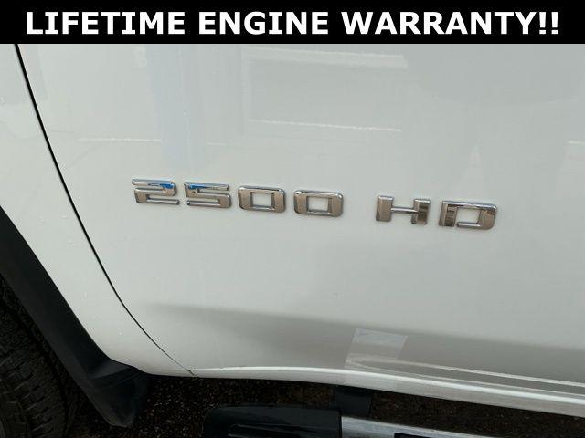 2024 Chevrolet Silverado 2500HD 4WD Crew Cab Long Bed LT