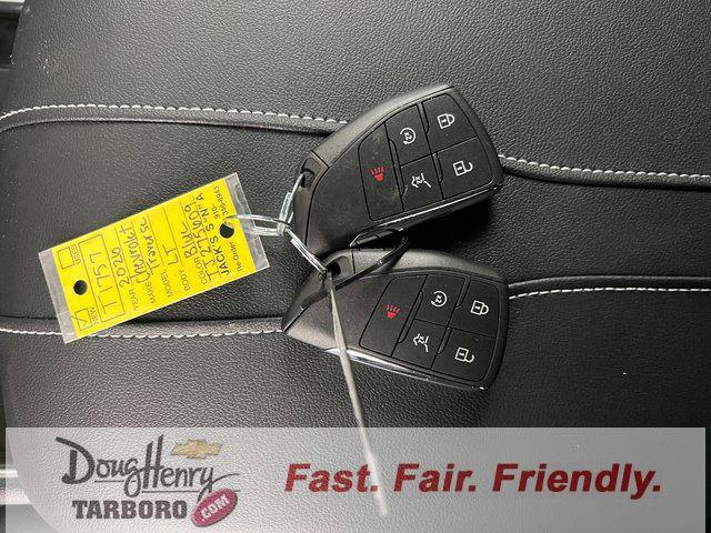 2026 Chevrolet Traverse FWD LT