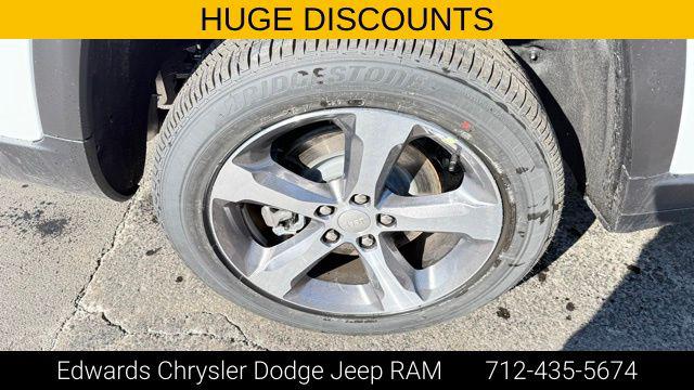 2026 Jeep Grand Cherokee L Limited 4x4