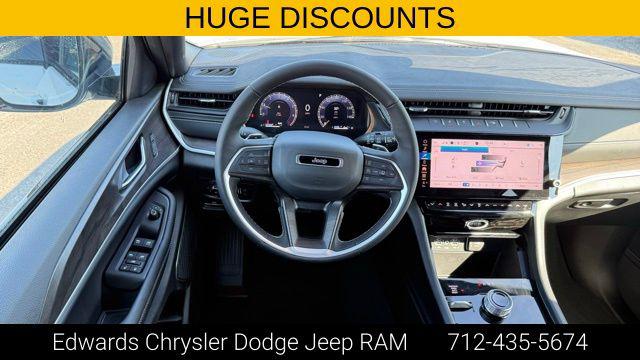 2026 Jeep Grand Cherokee L Limited 4x4