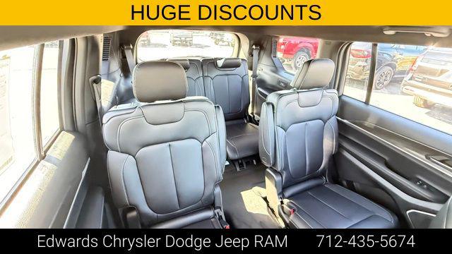 2026 Jeep Grand Cherokee L Limited 4x4