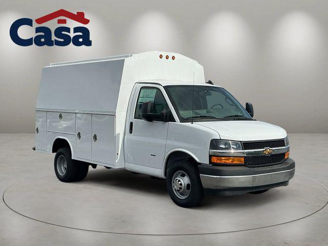 2026 Chevrolet Express Cutaway Work Van