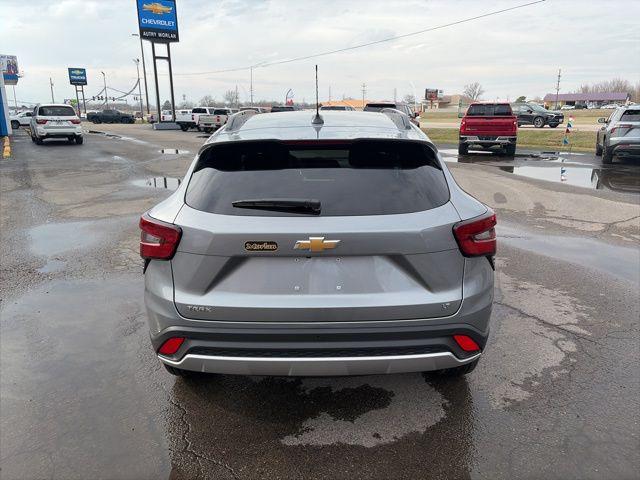 2026 Chevrolet Trax FWD LT