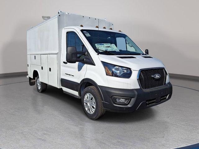 2026 Ford Transit Cutaway Base