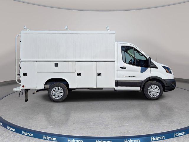 2026 Ford Transit Cutaway Base